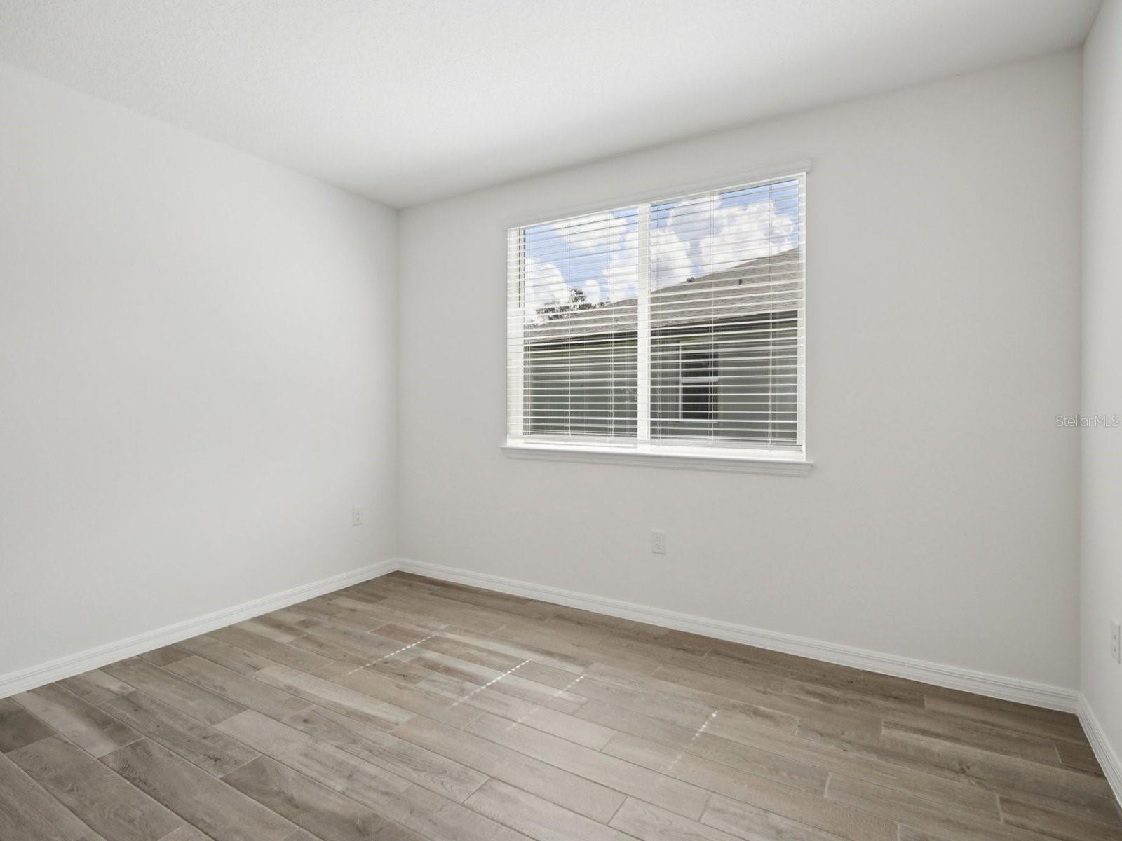 Image 22 of 47 For 13824 Richland Gulf Circle