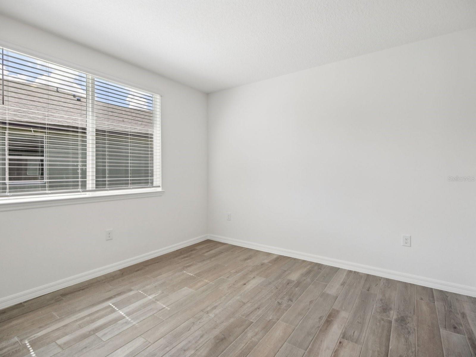 Image 25 of 47 For 13824 Richland Gulf Circle