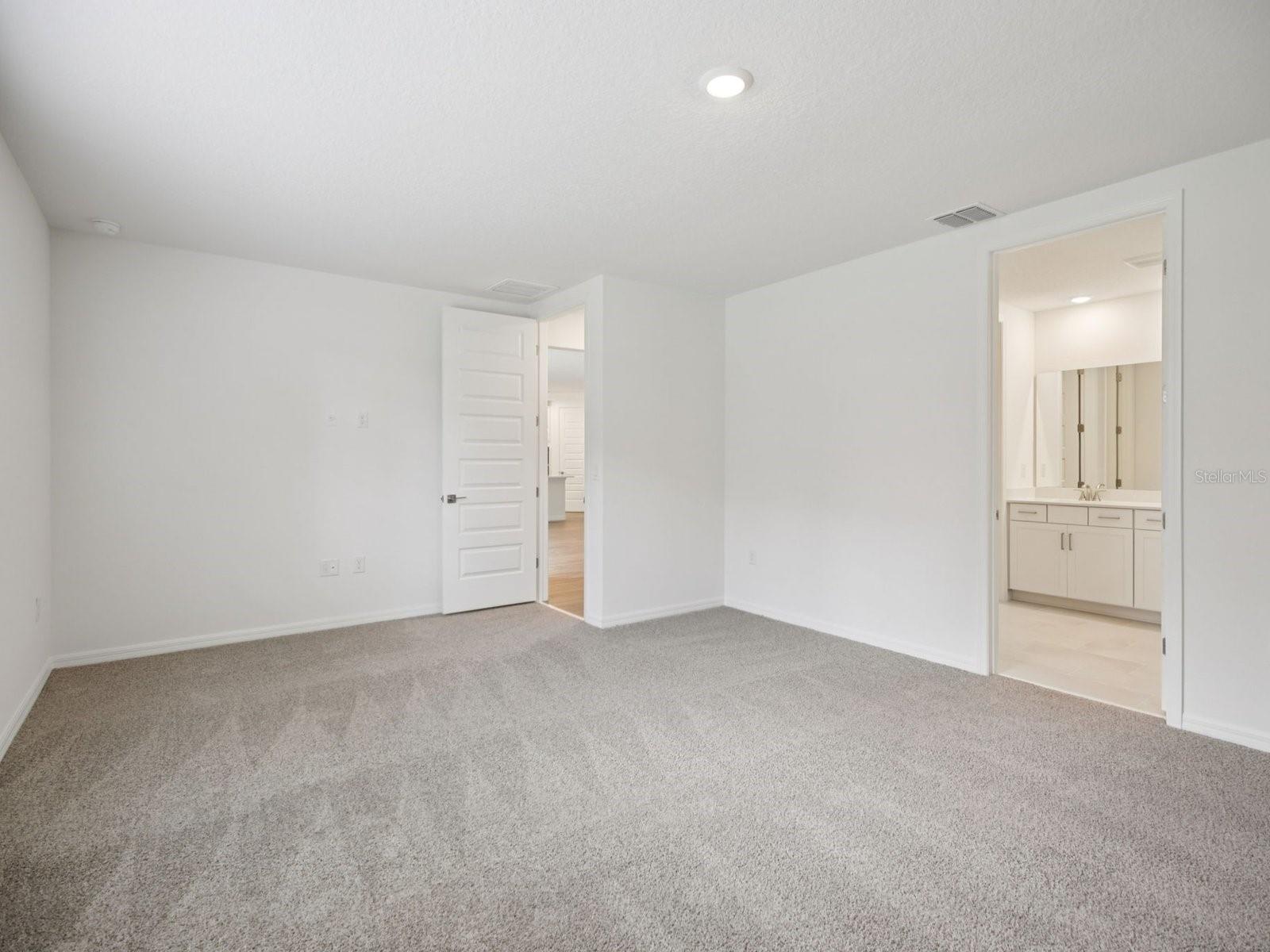 Image 36 of 47 For 13824 Richland Gulf Circle