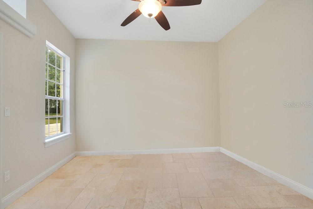 Image 12 of 80 For 8527 Summerville Place