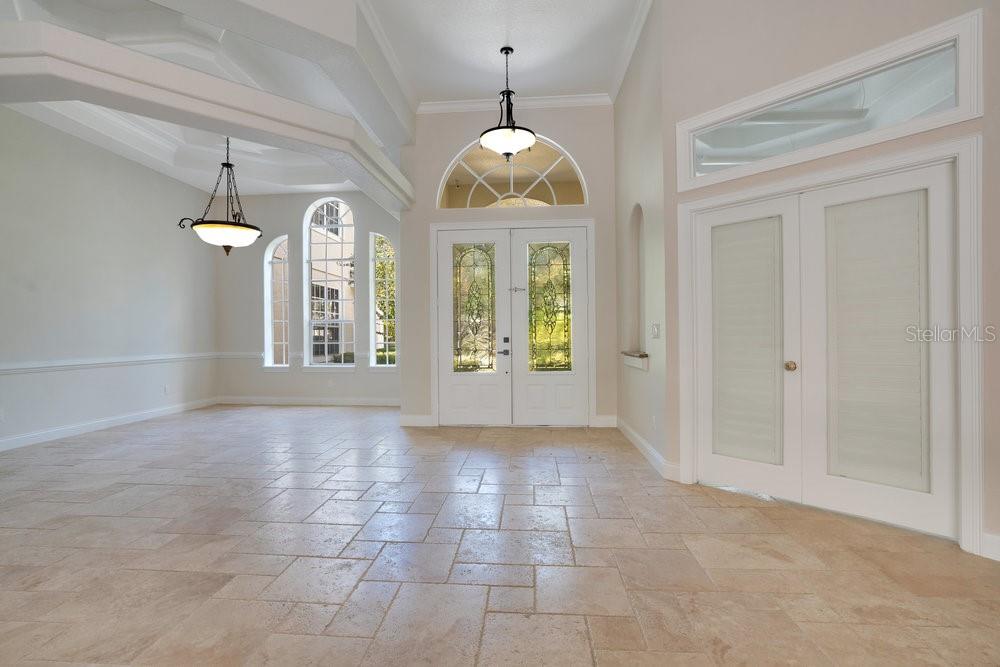 Image 37 of 80 For 8527 Summerville Place