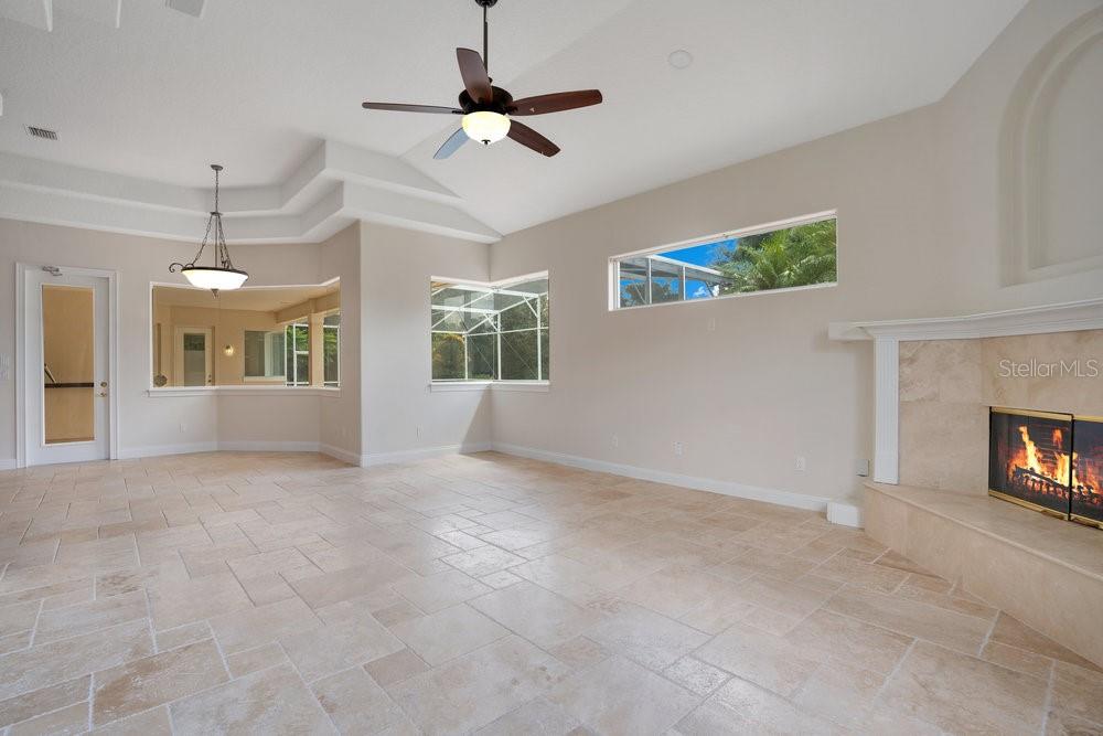 Image 55 of 80 For 8527 Summerville Place
