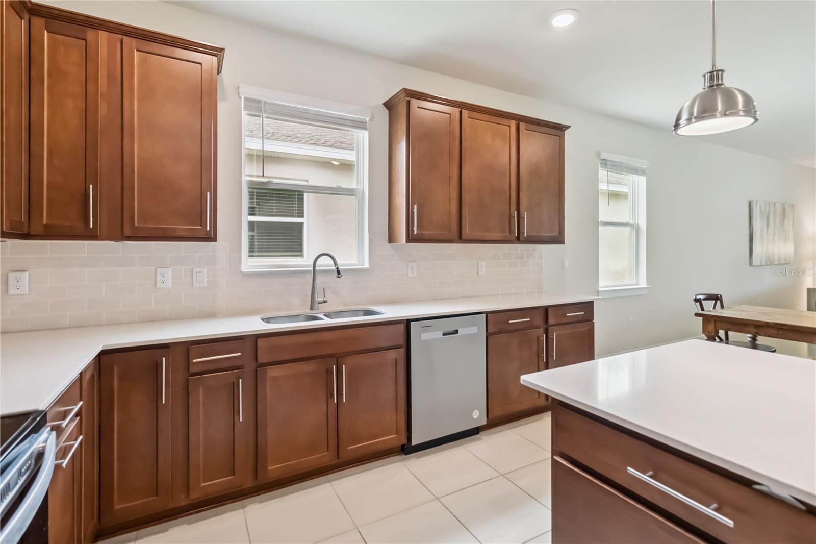 Image 10 of 34 For 17461 Back Bay Court