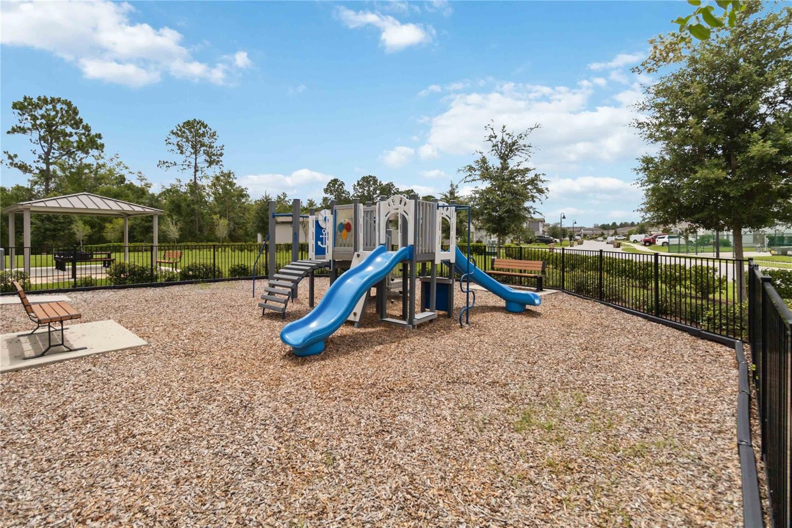 Image 32 of 34 For 17461 Back Bay Court