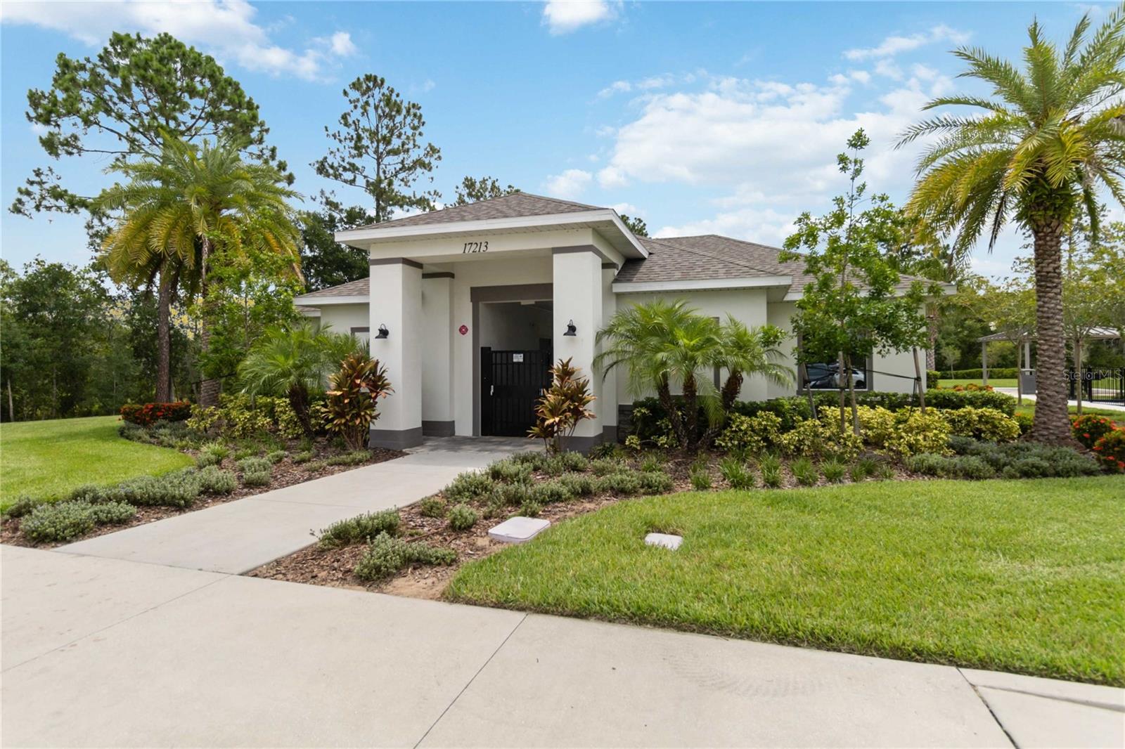 Image 33 of 34 For 17461 Back Bay Court