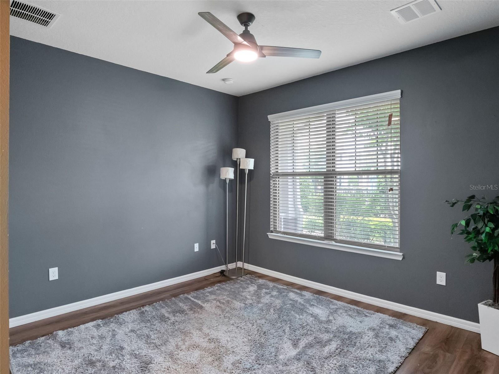Image 11 of 60 For 465 Portico Court