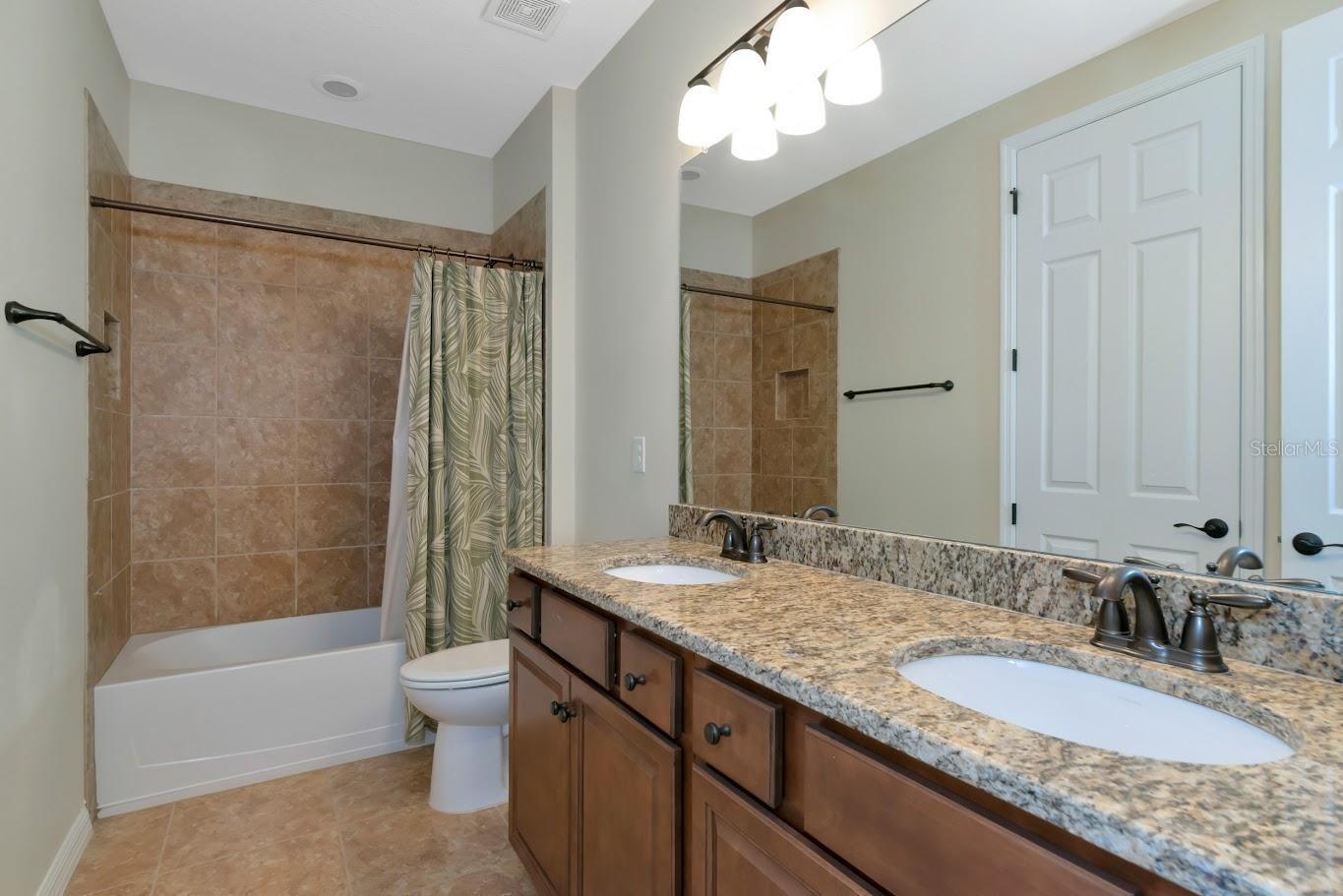Image 38 of 50 For 7315 Bianco Duck Court