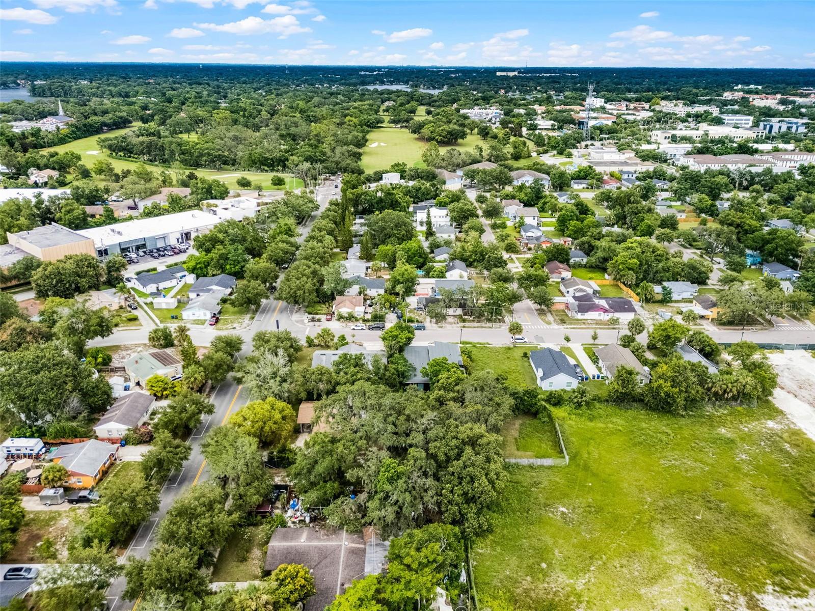 Image 19 of 41 For 770 Webster Avenue Rear Lot