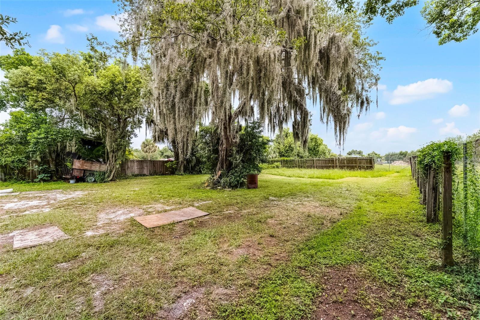 Image 2 of 41 For 770 Webster Avenue Rear Lot