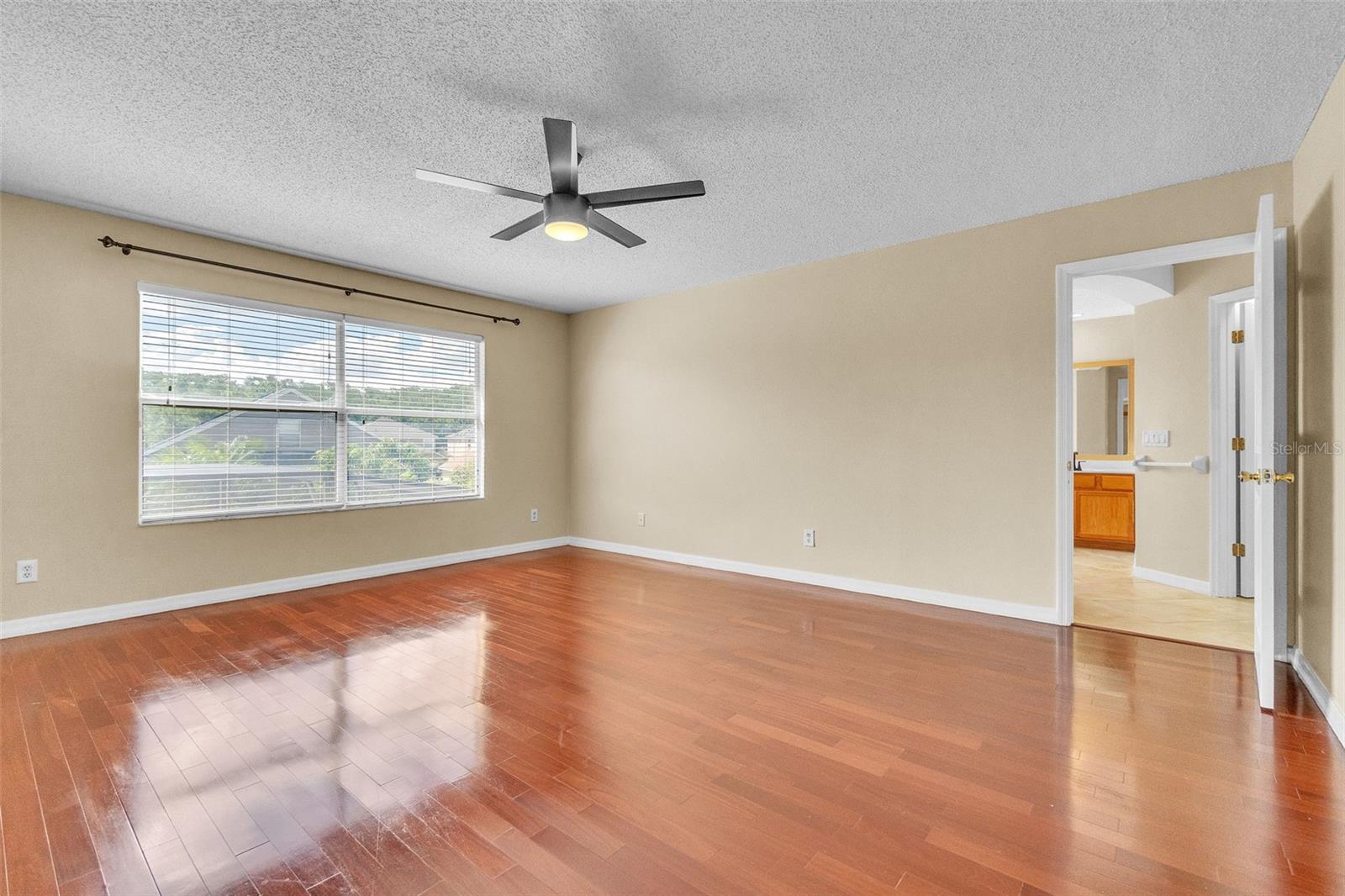Image 29 of 47 For 14106 Breeze Court