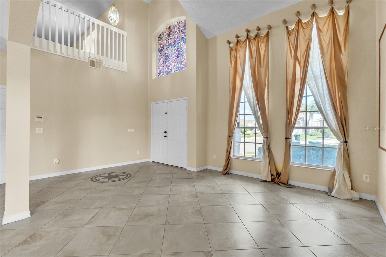 Image 4 of 47 For 14106 Breeze Court