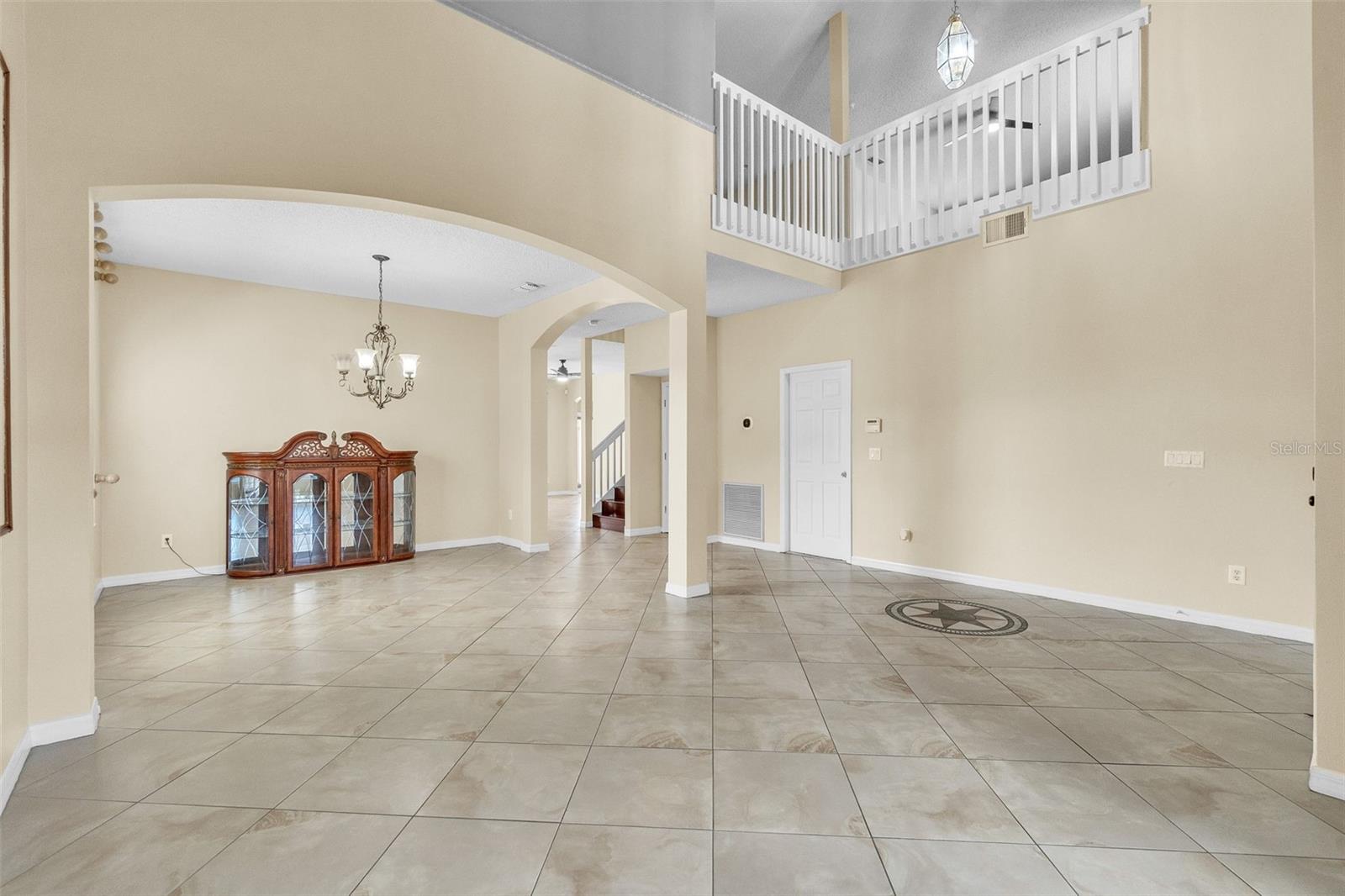 Image 9 of 47 For 14106 Breeze Court
