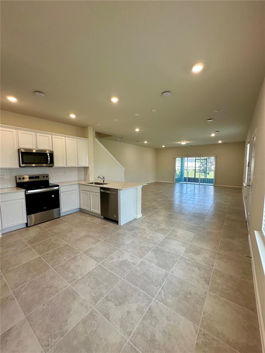 Image 10 of 33 For 2502 Winsome Way