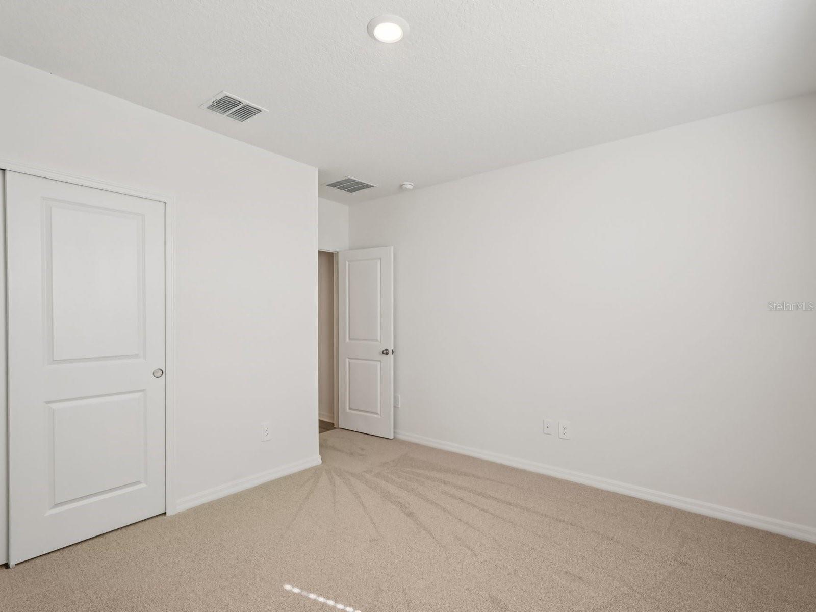 Image 12 of 35 For 7715 Gilchrist Springs Drive