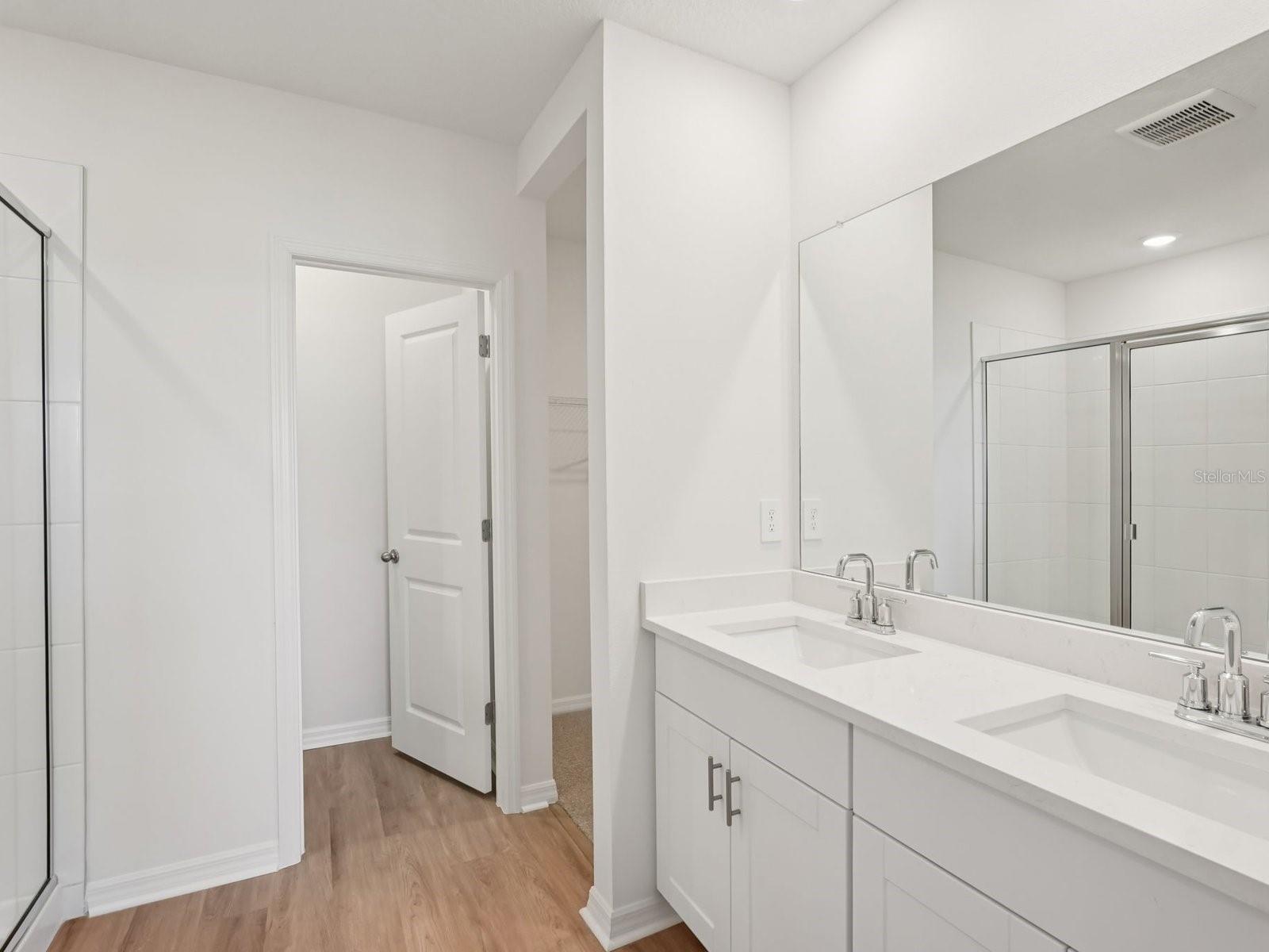 Image 26 of 35 For 7715 Gilchrist Springs Drive