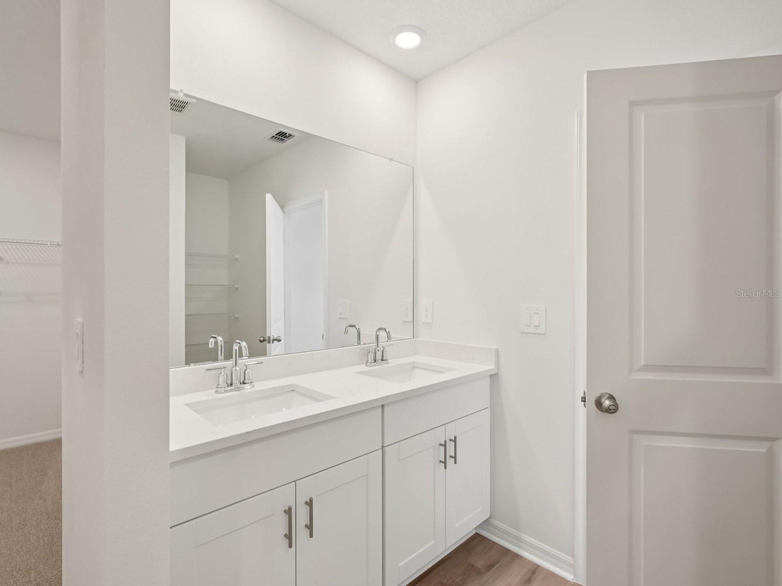 Image 29 of 35 For 7715 Gilchrist Springs Drive