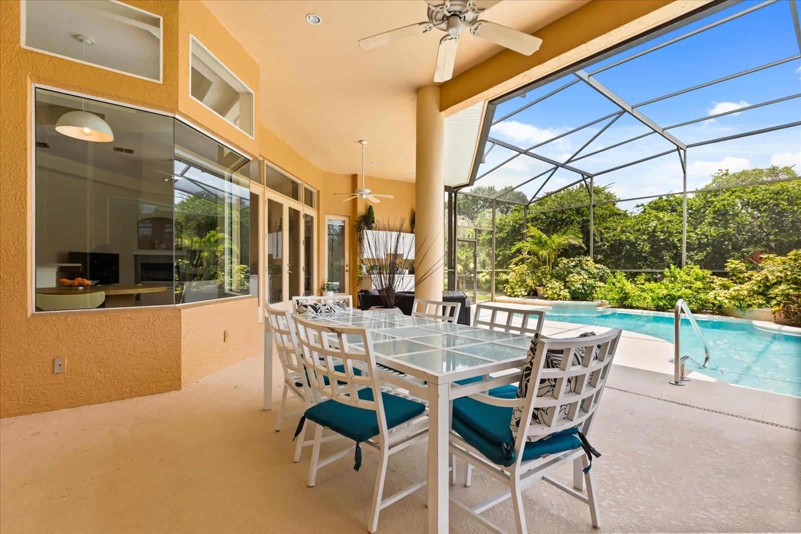 Image 33 of 39 For 213 Heatherwood Court