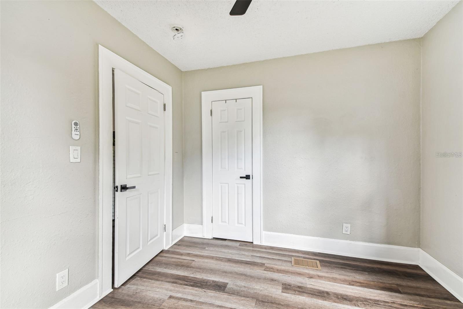 Image 15 of 22 For 2329 7th Street S