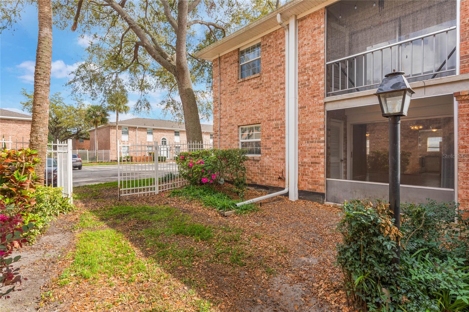 Image 20 of 20 For 4212 Lake Underhill Road 5