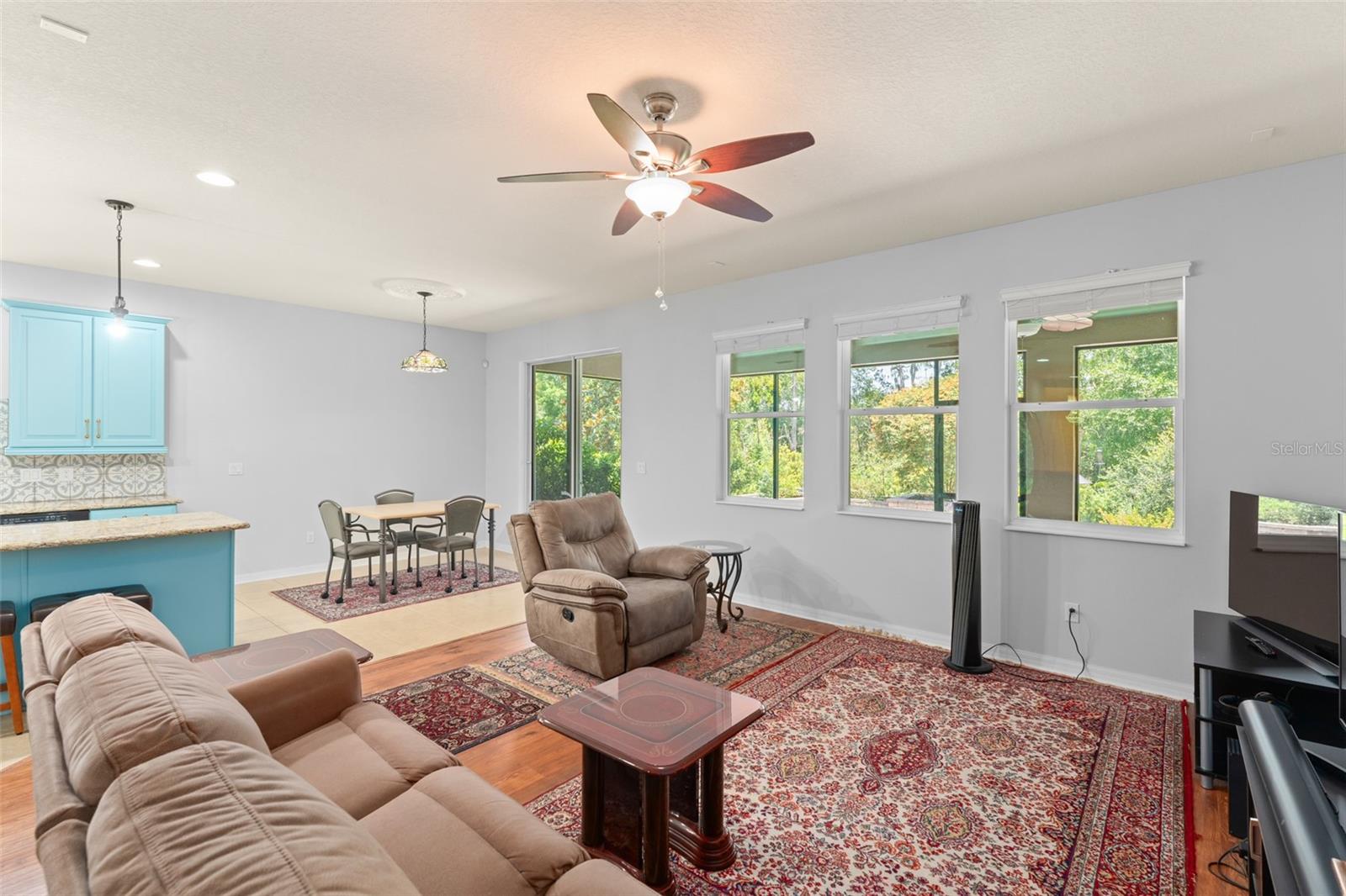 Image 24 of 38 For 8065 Pleasant Pine Circle