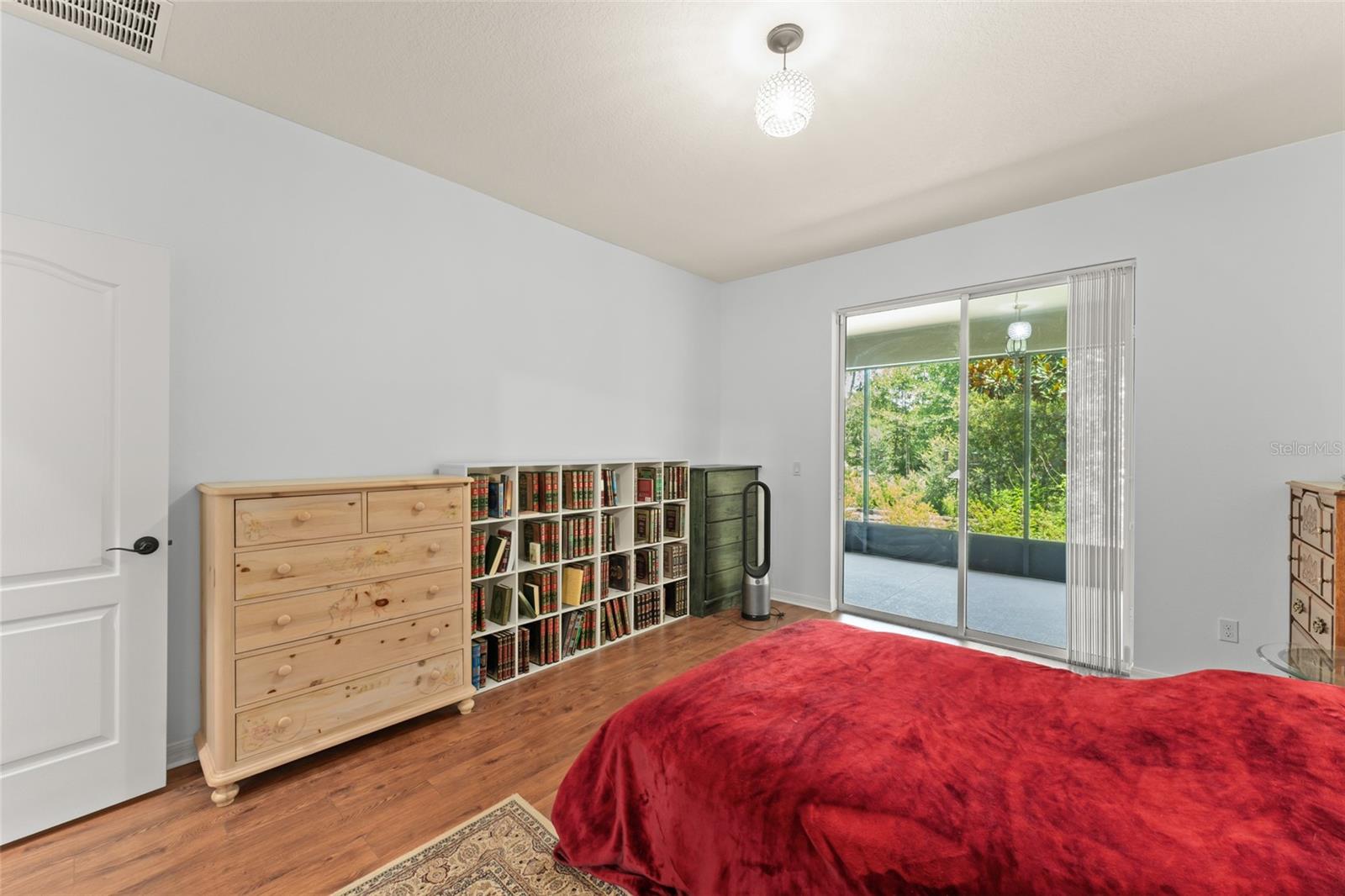 Image 29 of 38 For 8065 Pleasant Pine Circle