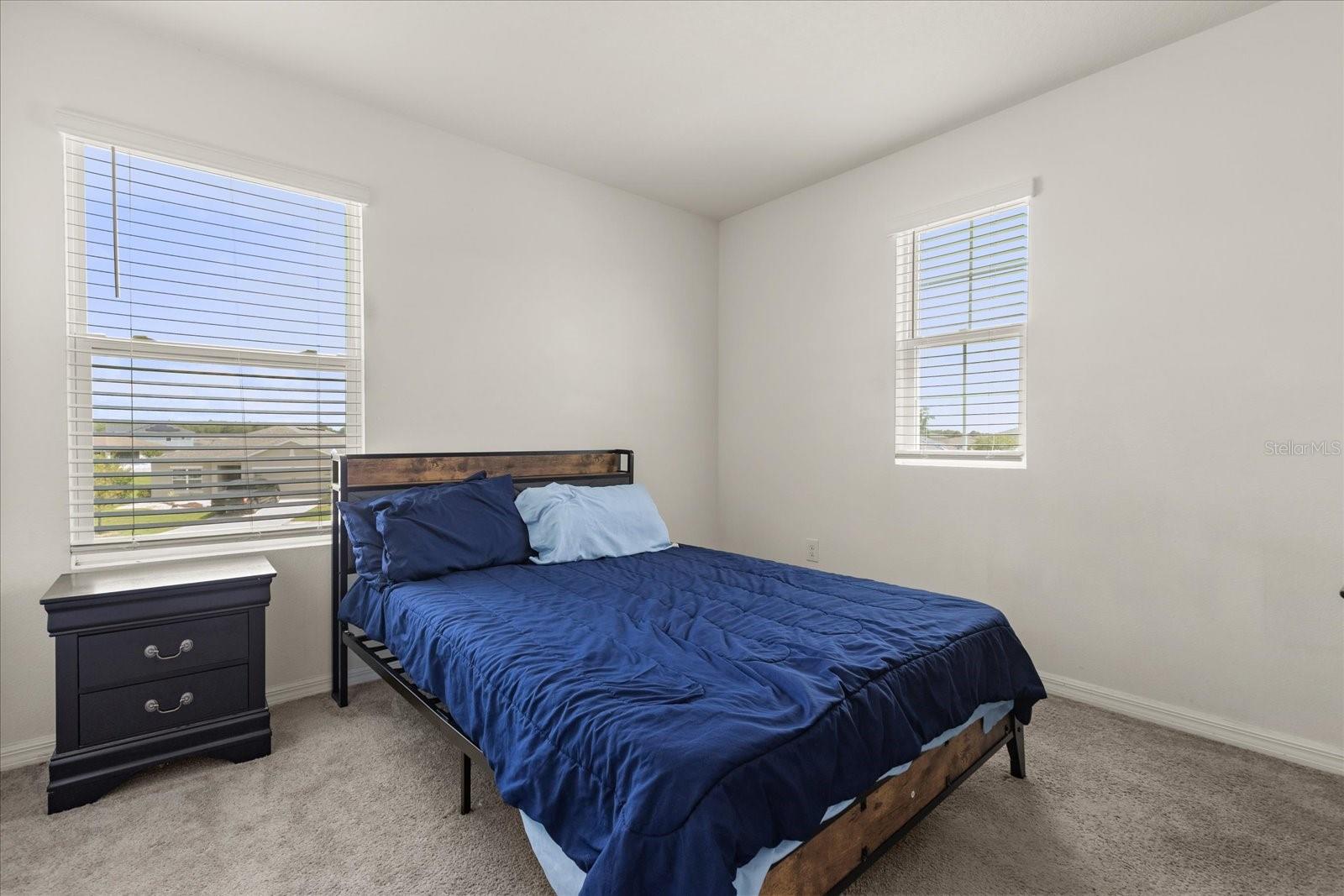 Image 13 of 51 For 384 Quarry Rock Circle