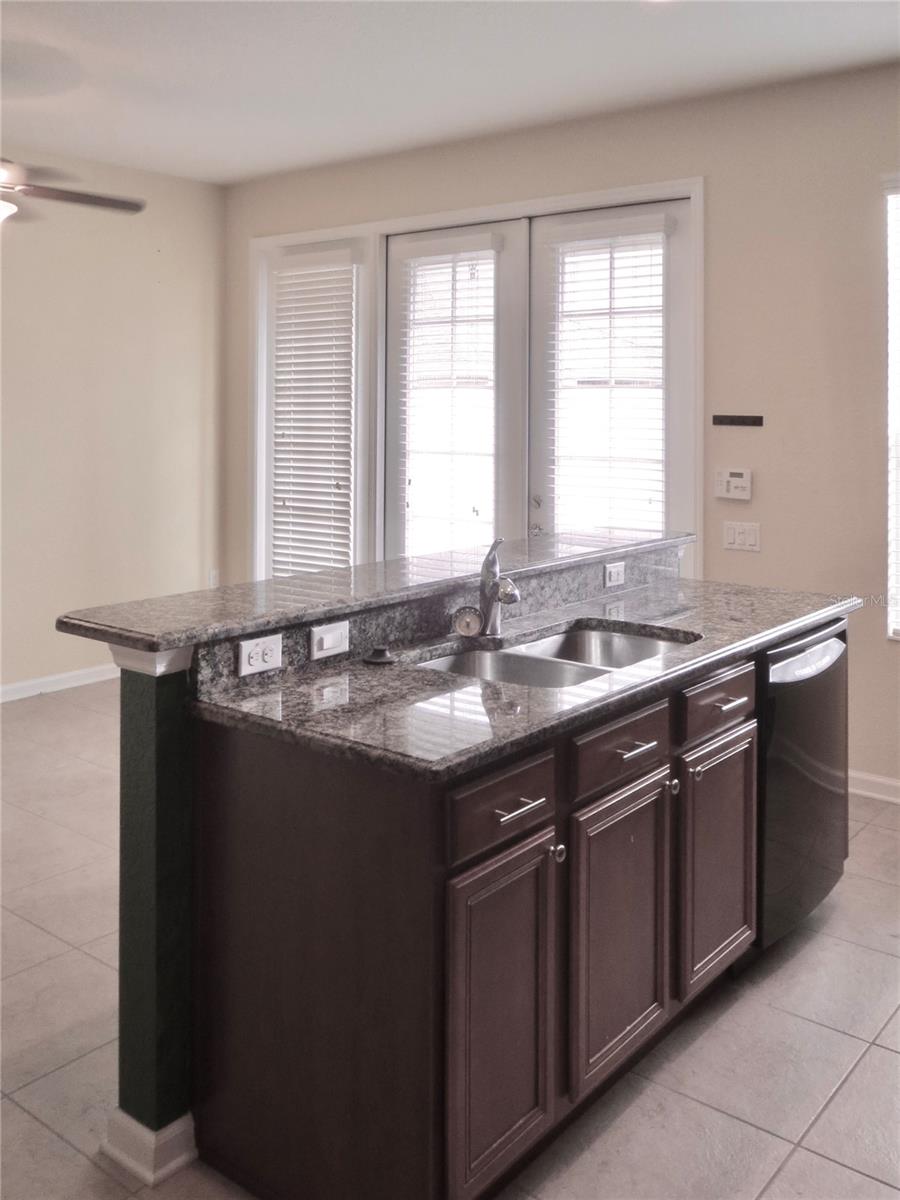 Image 7 of 21 For 7728 Moser Avenue