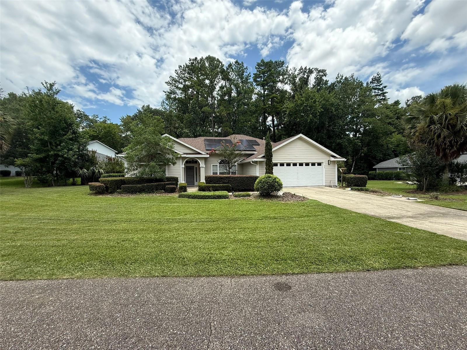 Image 3 of 68 For 11927 69 Way 8