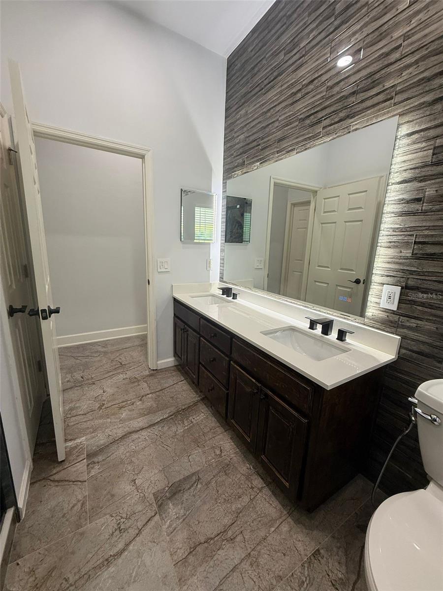 Image 33 of 68 For 11927 69 Way 8