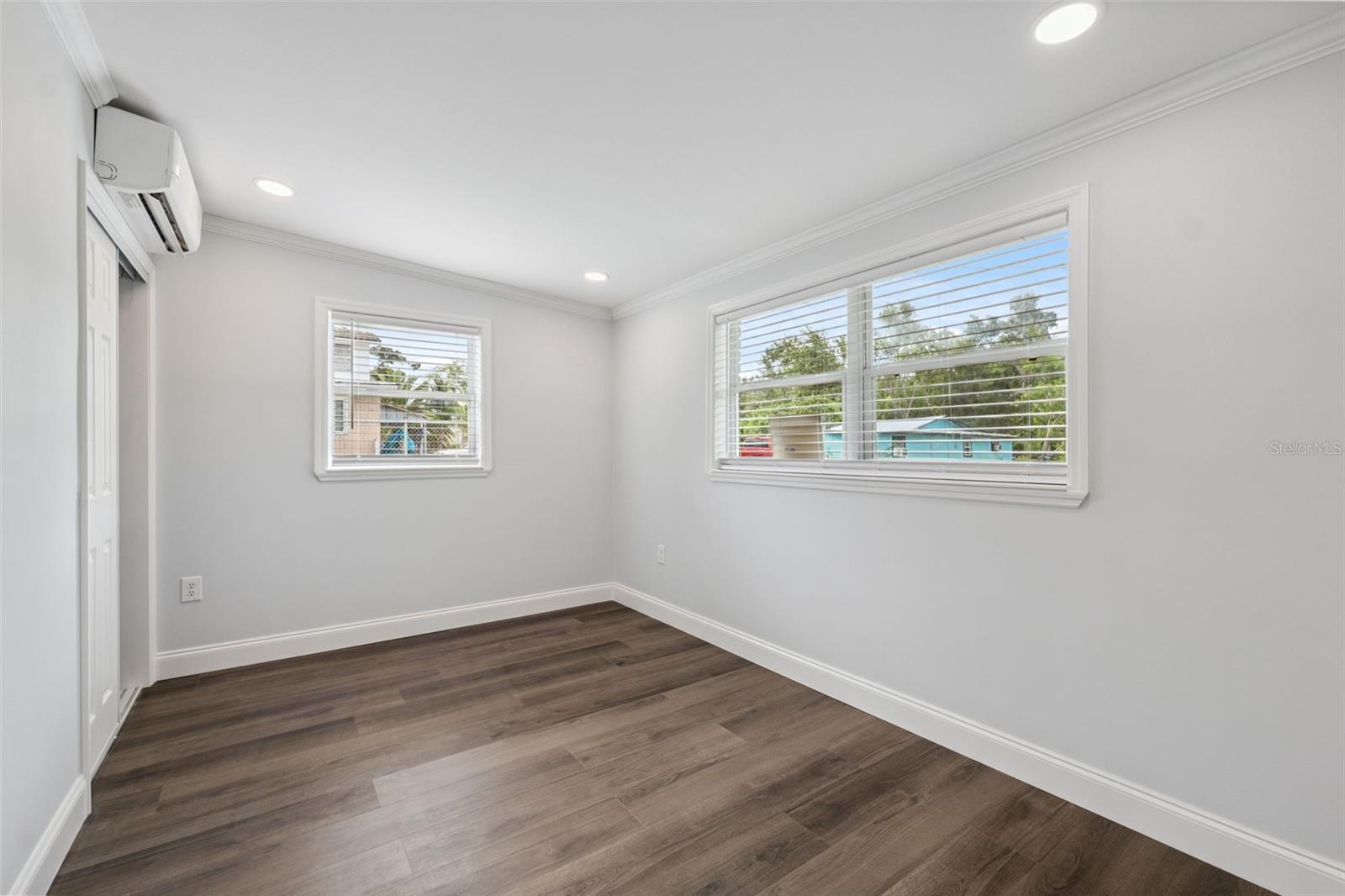 Image 21 of 36 For 4505 Cottonwood Drive
