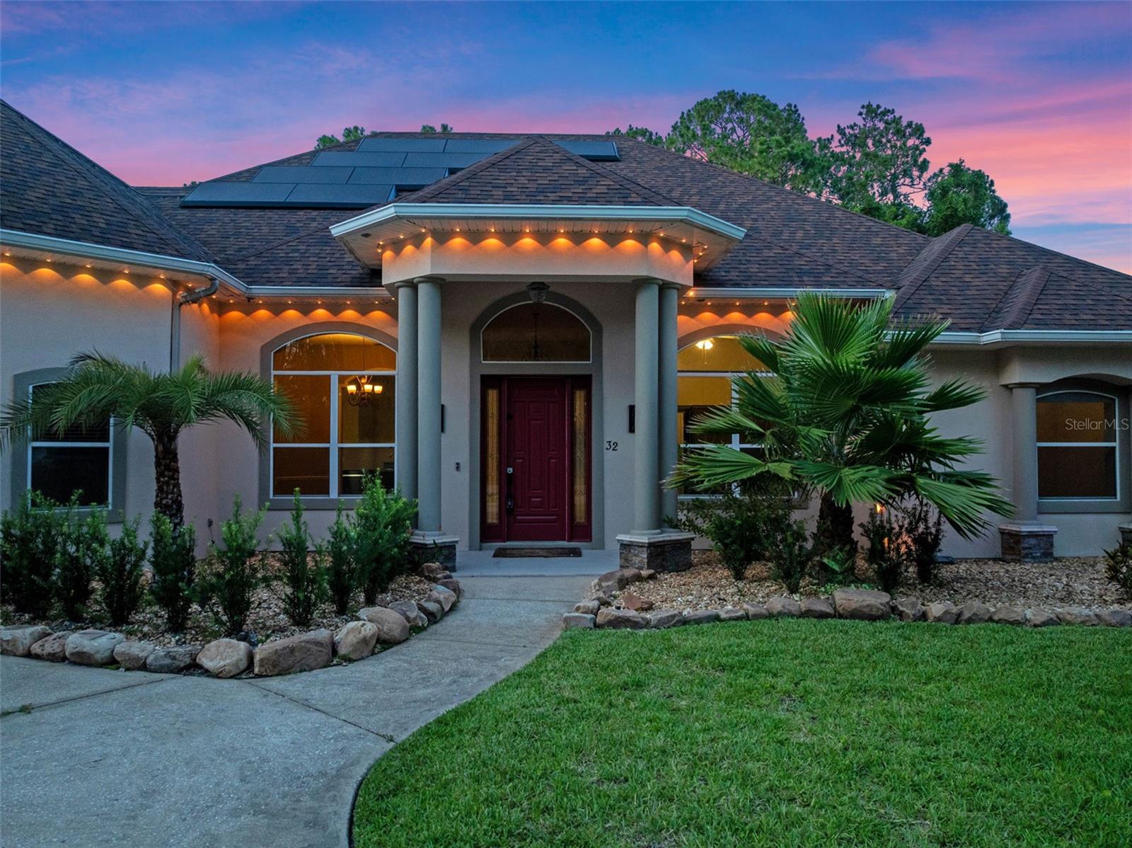 Image 3 of 39 For 32 Allenwood Look