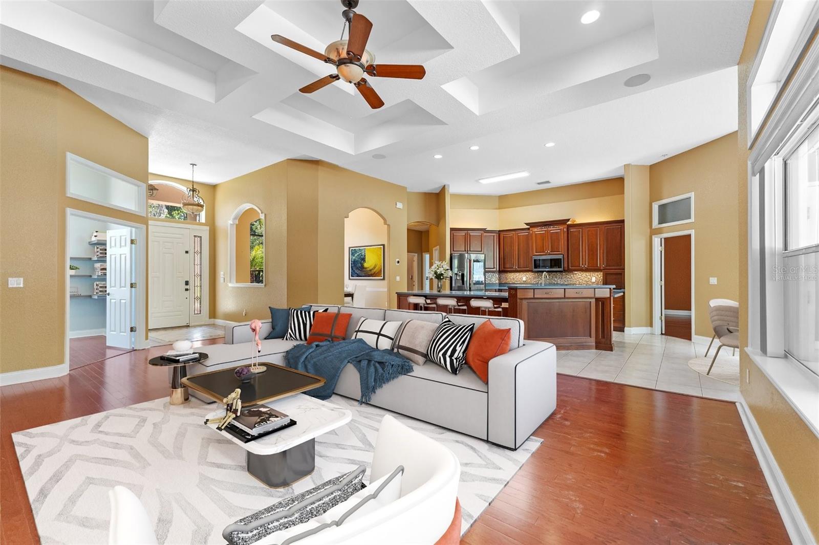 Image 6 of 39 For 32 Allenwood Look