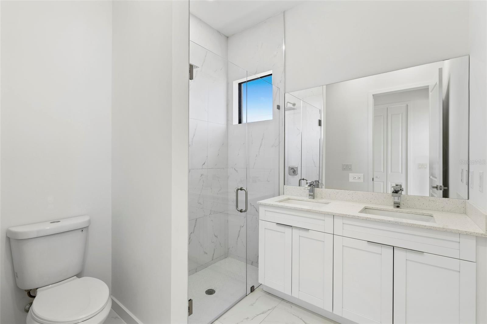Image 14 of 28 For 1021 Chiquita Boulevard N