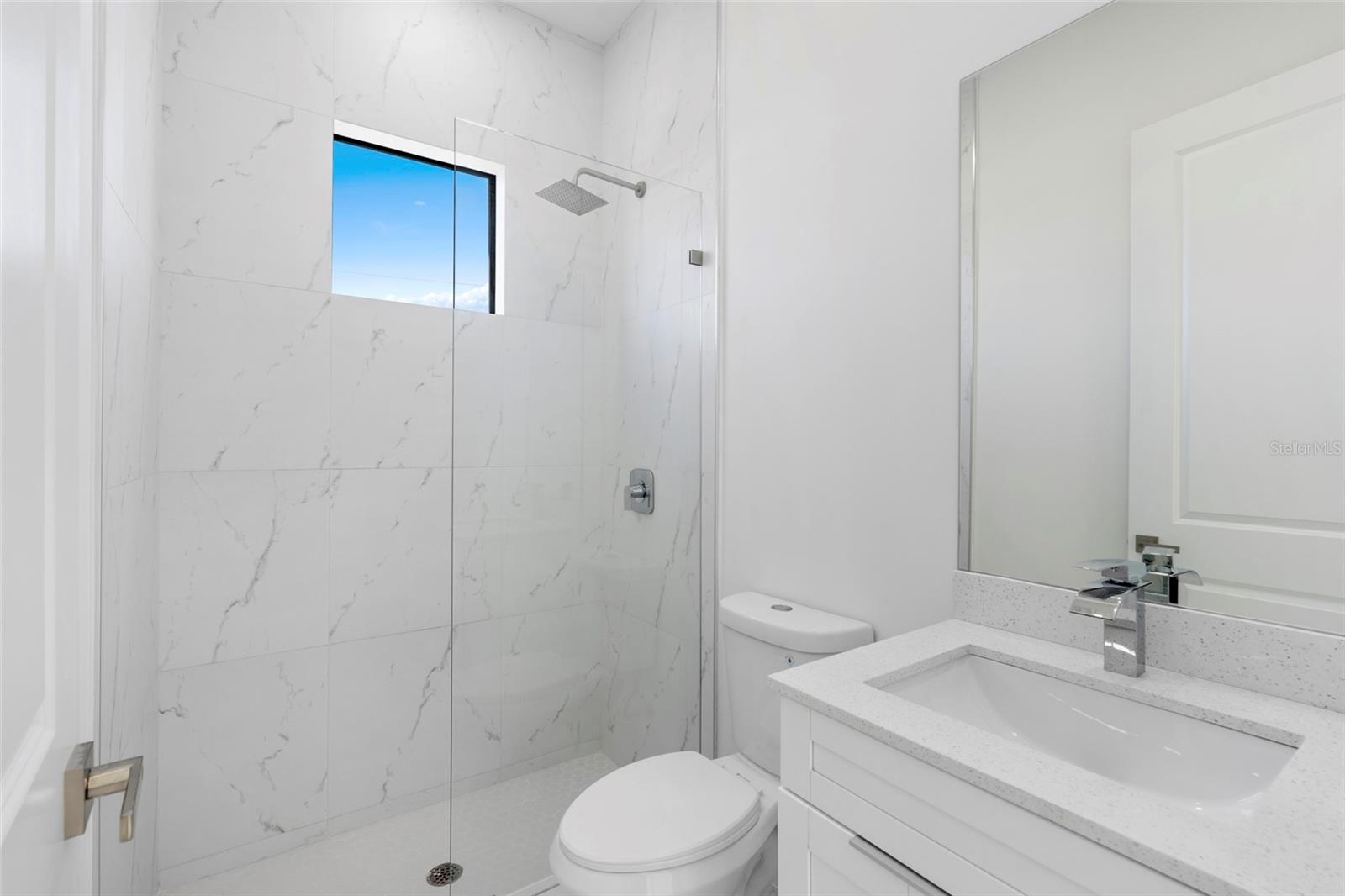 Image 18 of 28 For 1021 Chiquita Boulevard N