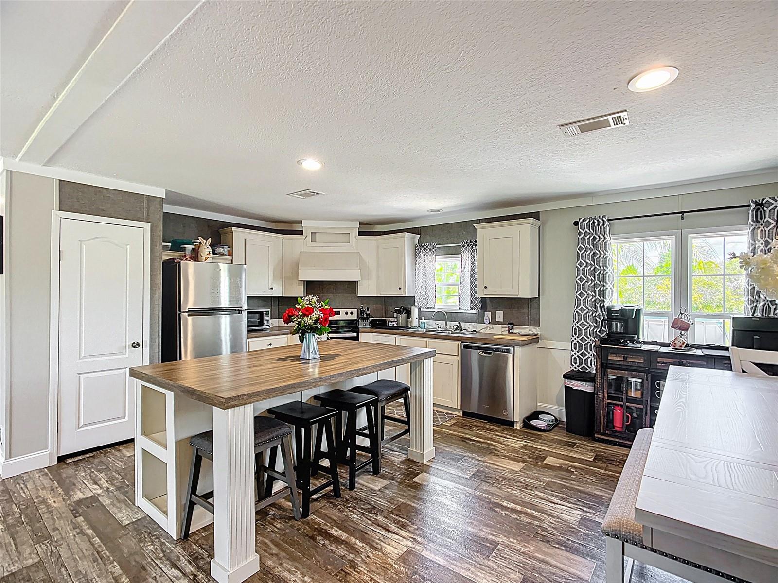 Image 19 of 59 For 159 Woodstork Way