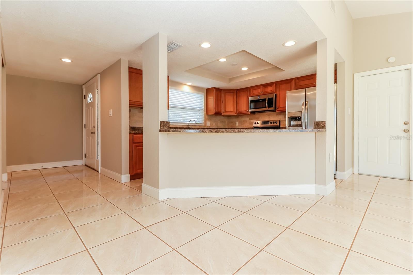 Image 4 of 16 For 9351 Dresden Lane