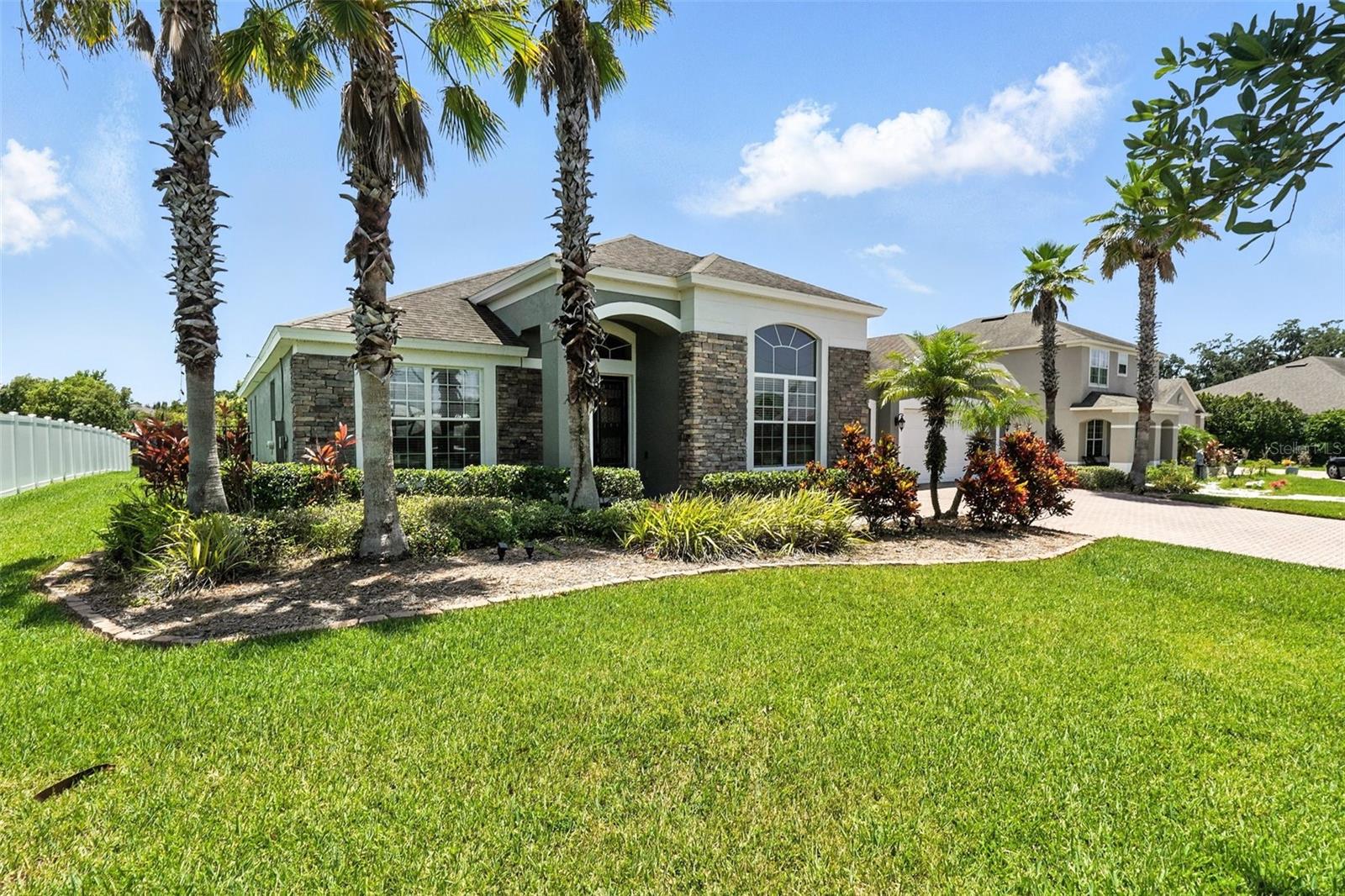Image 3 of 69 For 4712 Legacy Oaks Drive
