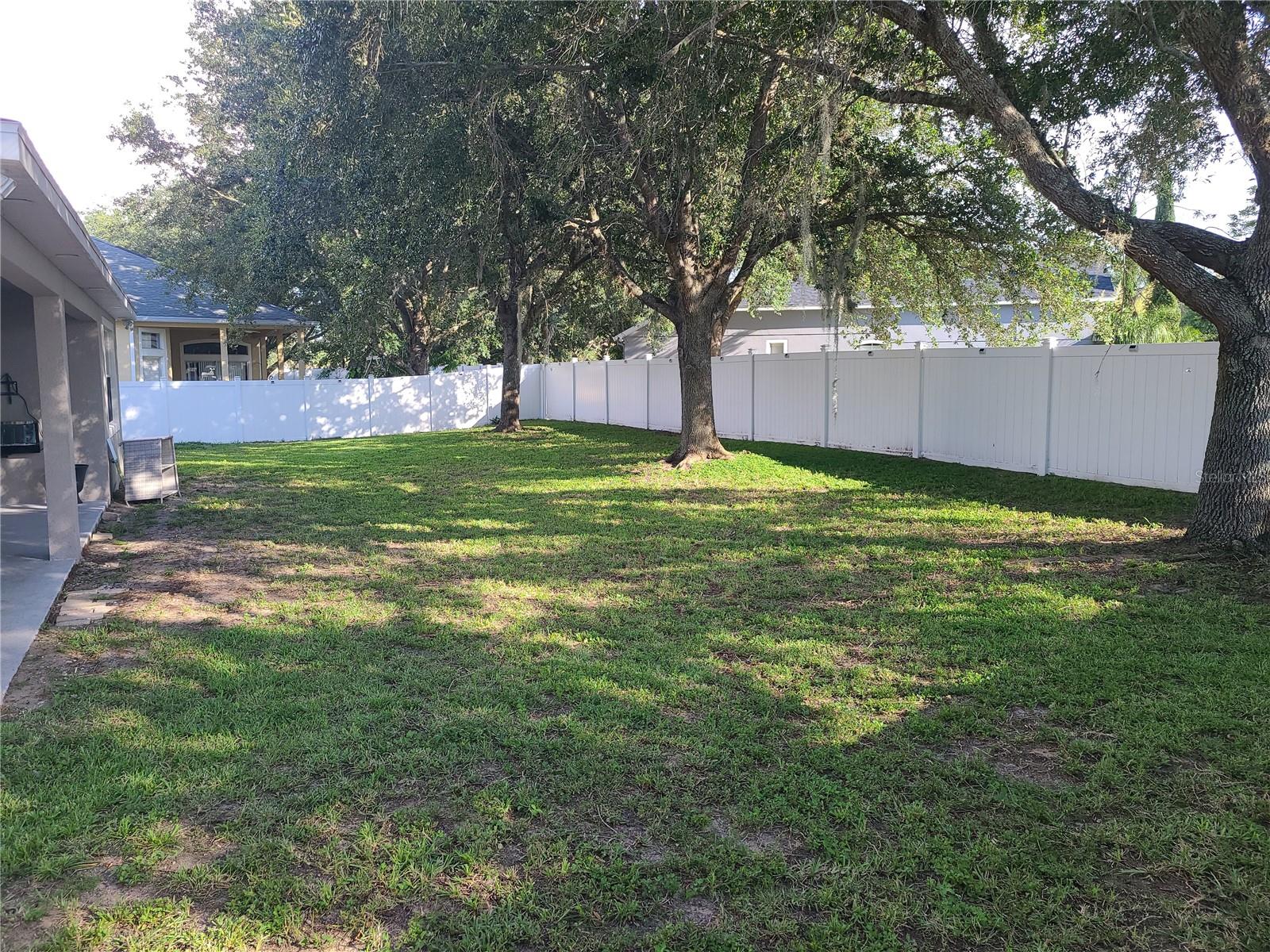 Image 12 of 15 For 598 Errol Parkway