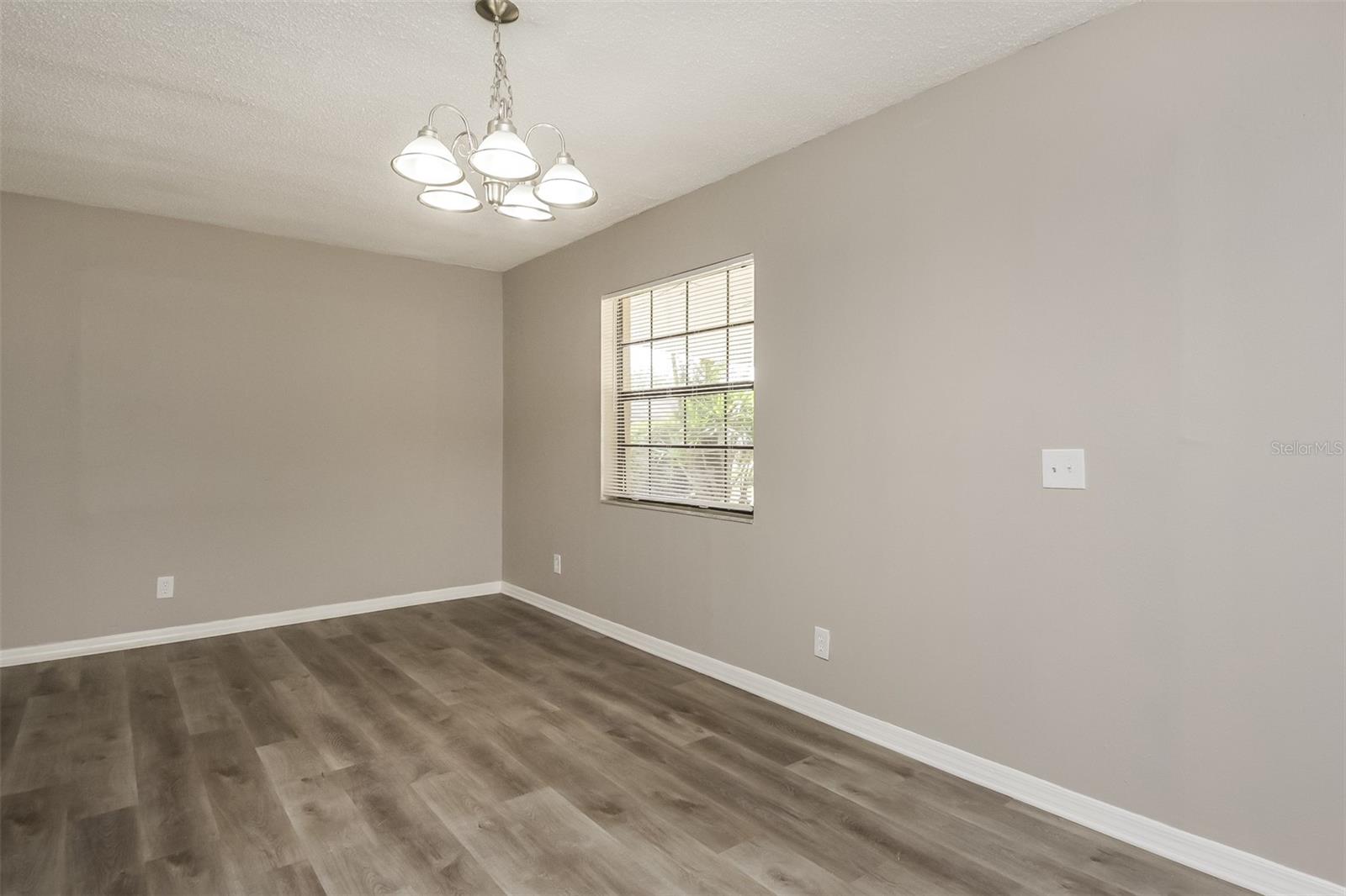 Image 4 of 16 For 11 Tangerine Drive