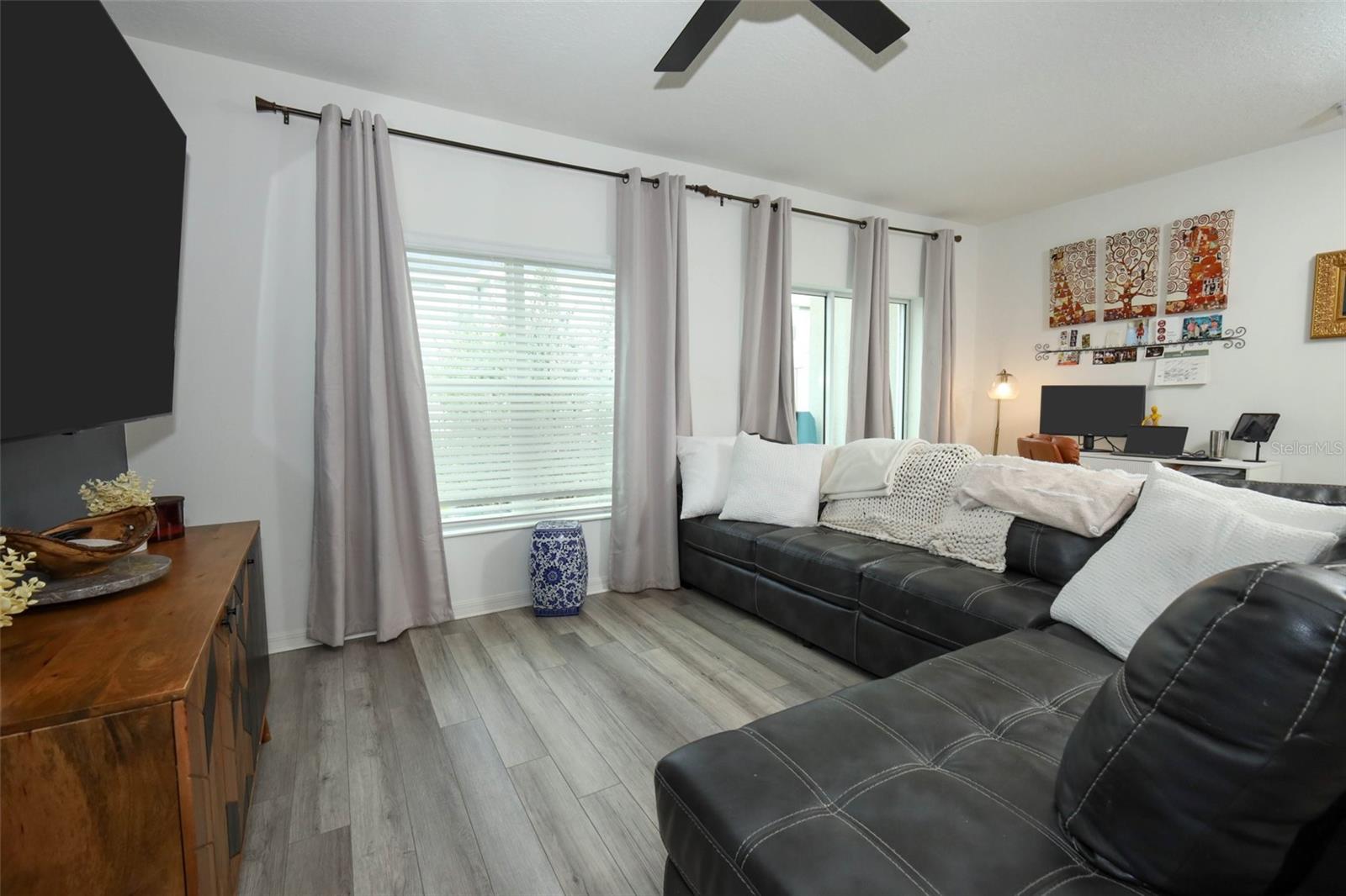 Image 15 of 32 For 2326 Carrabelle Way