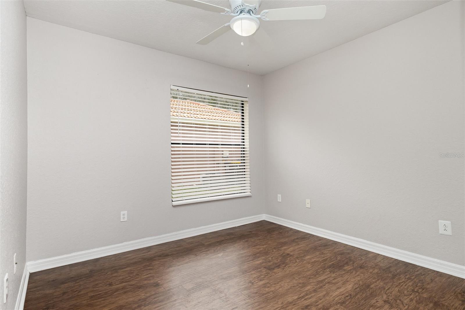 Image 16 of 18 For 417 Caraway Drive