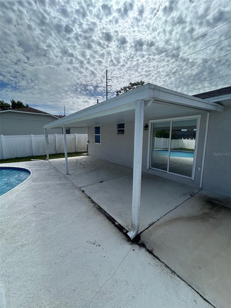 Image 19 of 22 For 512 Providence Boulevard