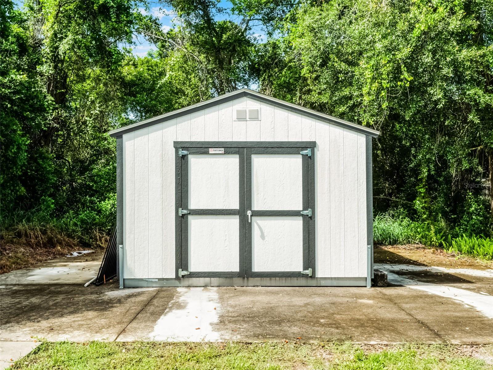 Image 12 of 50 For 8908 Turnberry Court