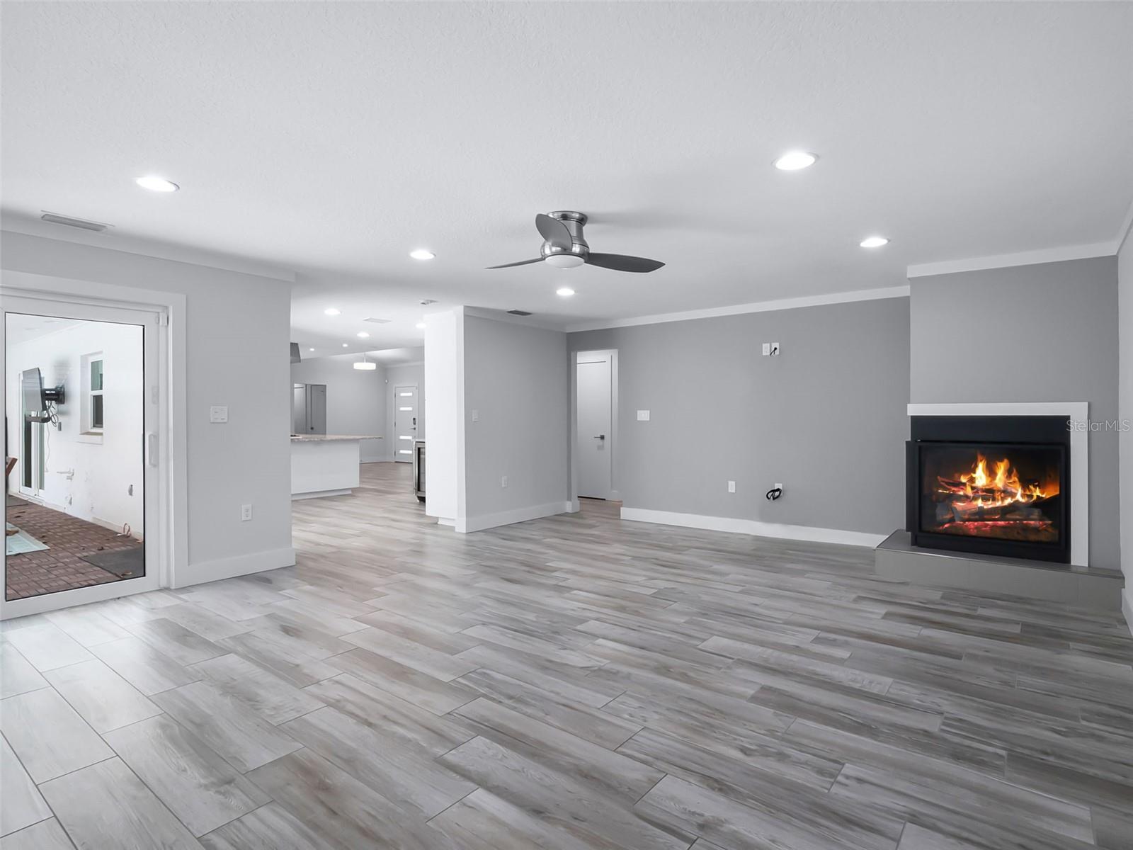 Image 19 of 50 For 8908 Turnberry Court