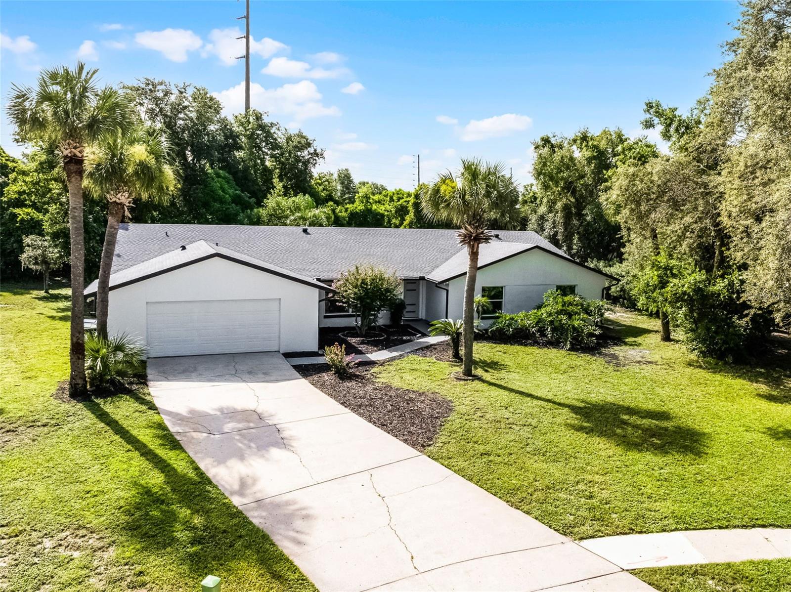 Image 2 of 50 For 8908 Turnberry Court