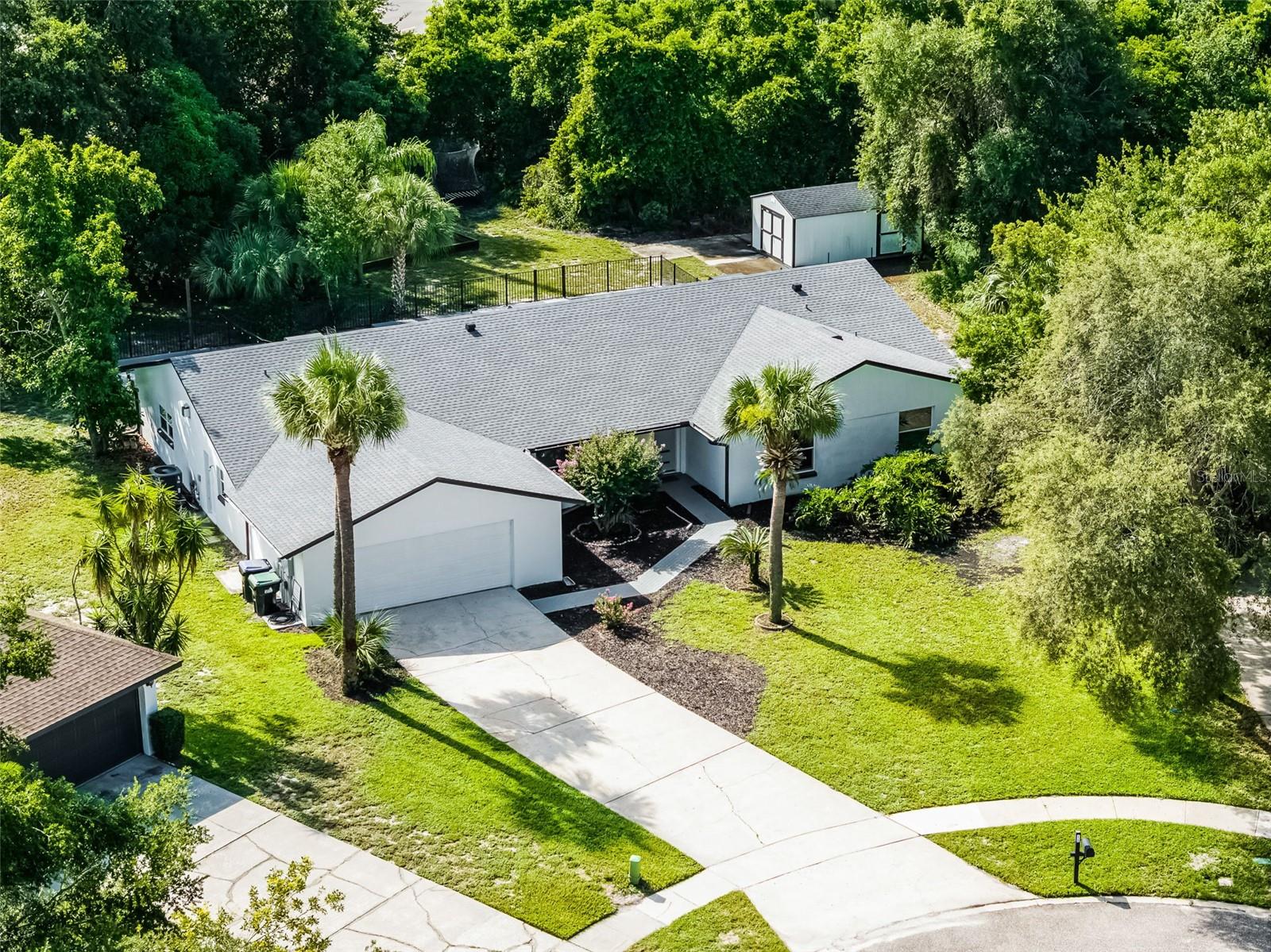 Image 3 of 50 For 8908 Turnberry Court