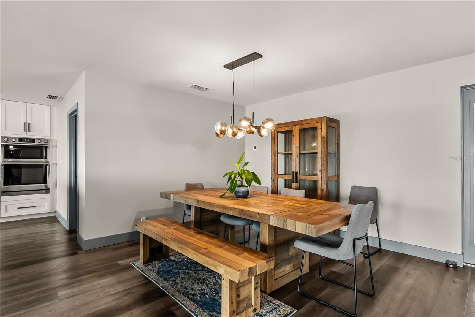Image 13 of 49 For 13120 Shore Drive