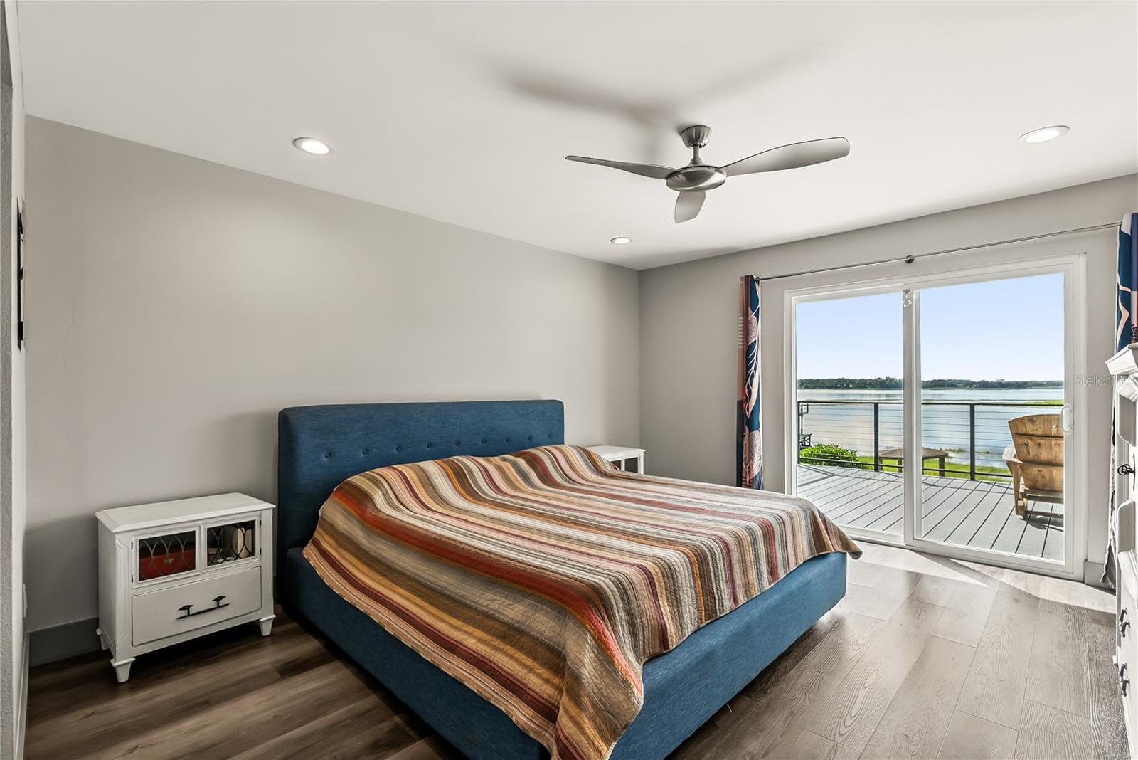 Image 20 of 49 For 13120 Shore Drive