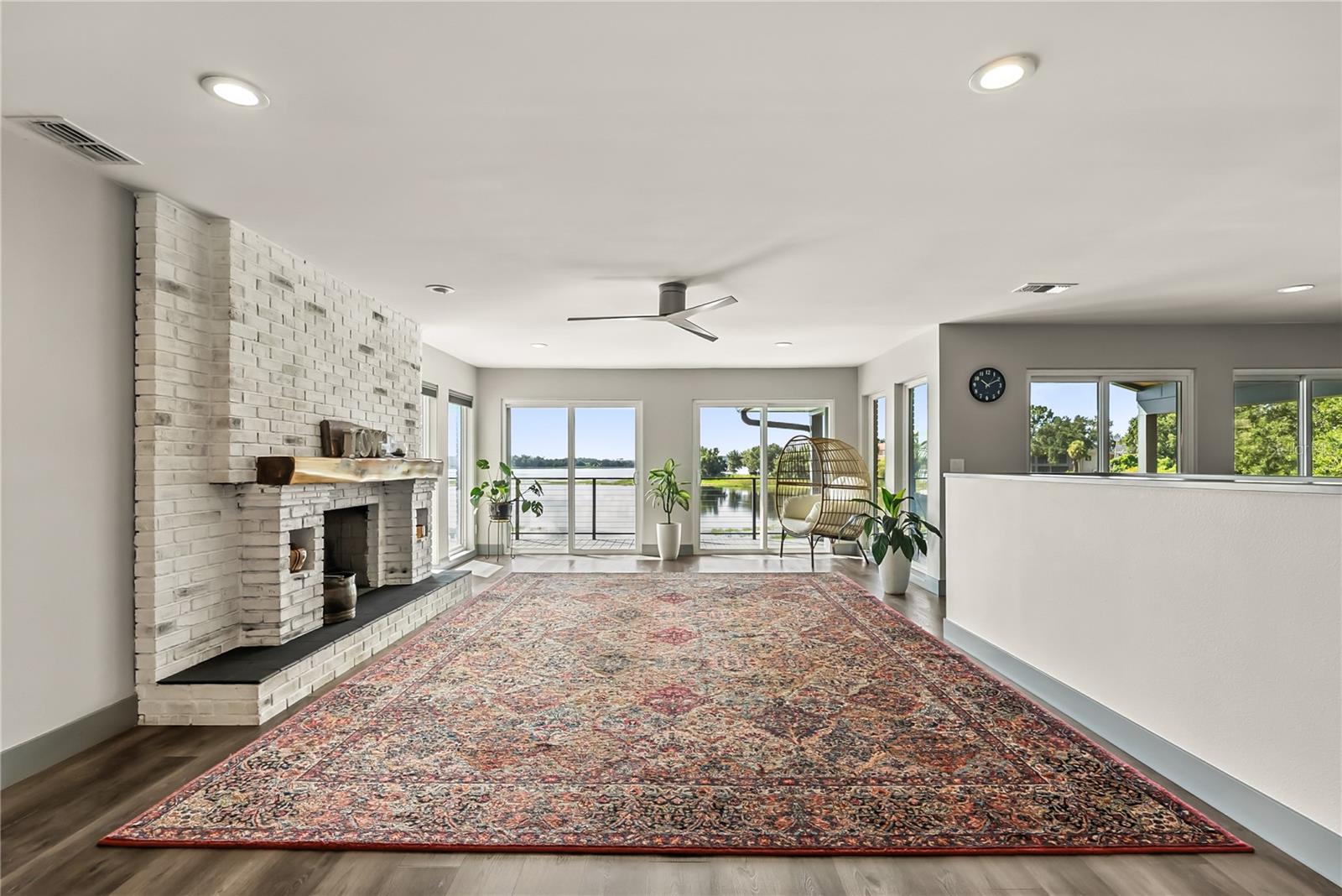 Image 5 of 49 For 13120 Shore Drive