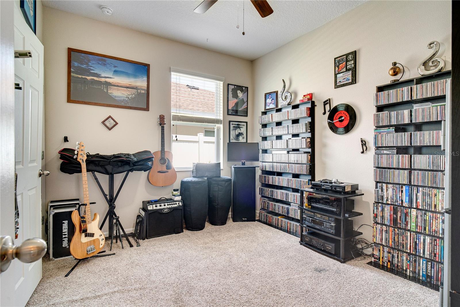 Image 13 of 26 For 480 Kestrel Drive